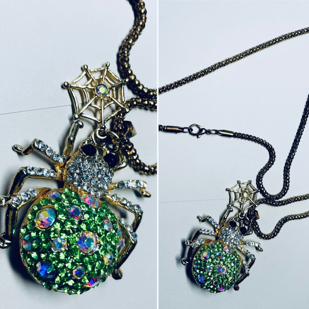 Betsey Johnson Gorgeous Spider Gem Necklace